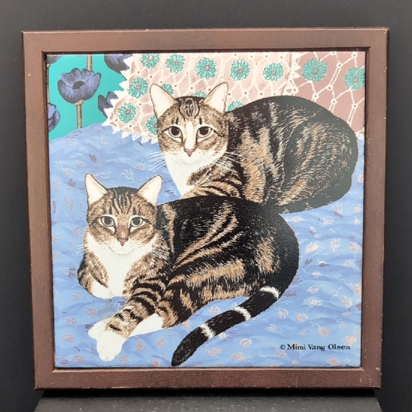 VGT,Avon 1989 Framed Trivet, Features 2 Tabby Cats. - Picture 1 of 9